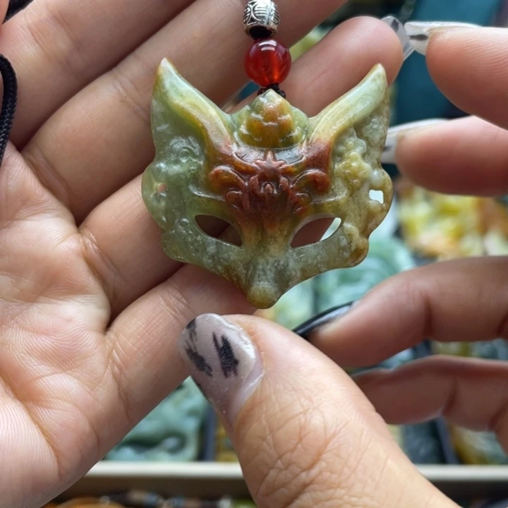 蛇纹石玉未镶嵌挂件