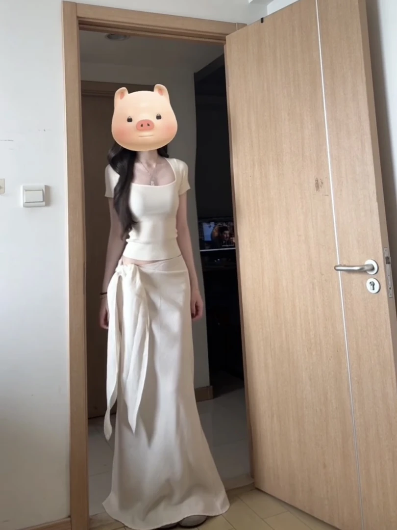 柔雾瘦瘦T 纯欲方领修身针织短袖上衣女低腰垂感绑带半身裙两件套