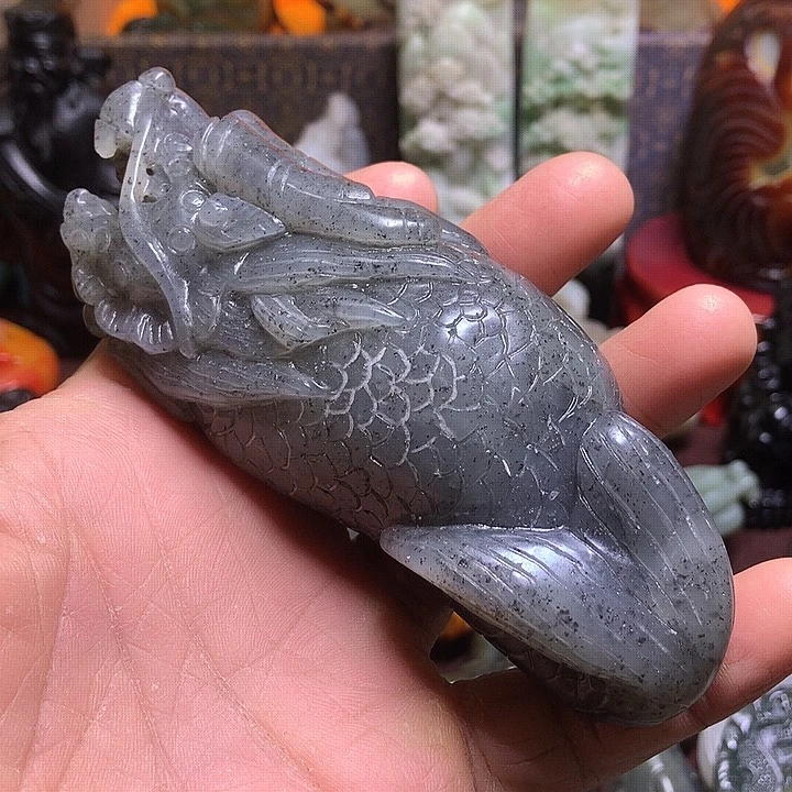未镶嵌和田玉（糖玉）挂件