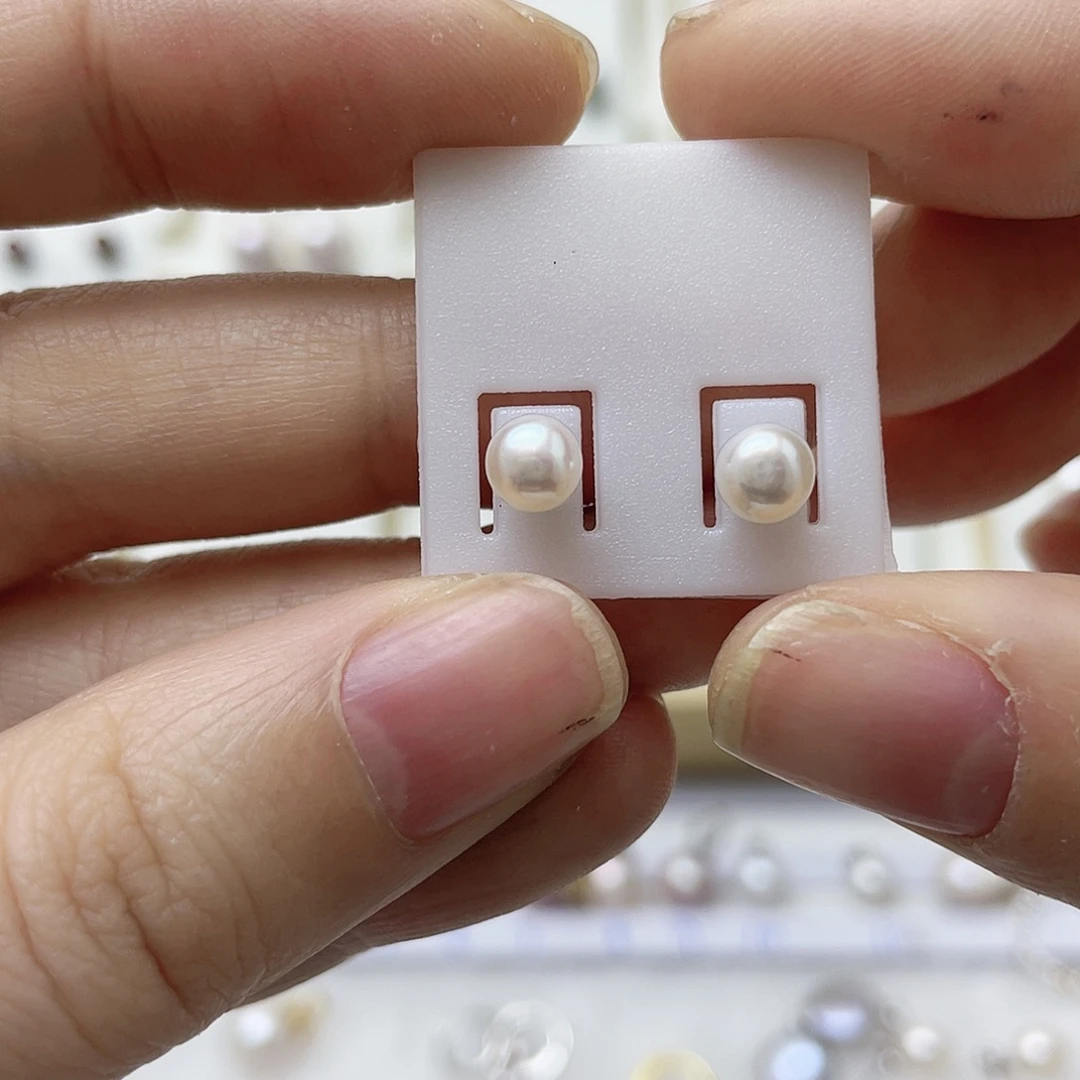 M***.淡水珍珠银S925镶嵌耳饰