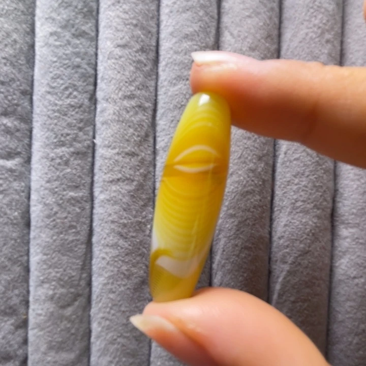 玛瑙/玉髓未镶嵌珠宝奇石