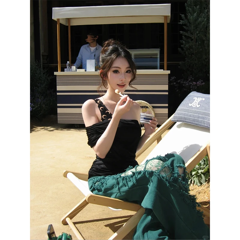 网红洋气穿搭复古一字肩性感设计感上衣气质小众假两件时髦T恤女