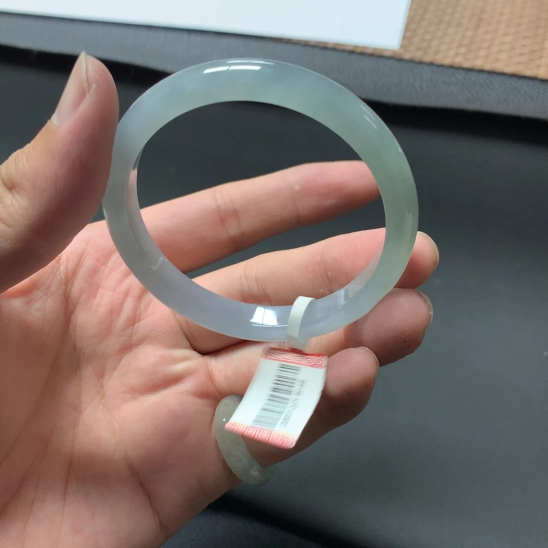 翡翠未镶嵌手镯9号53