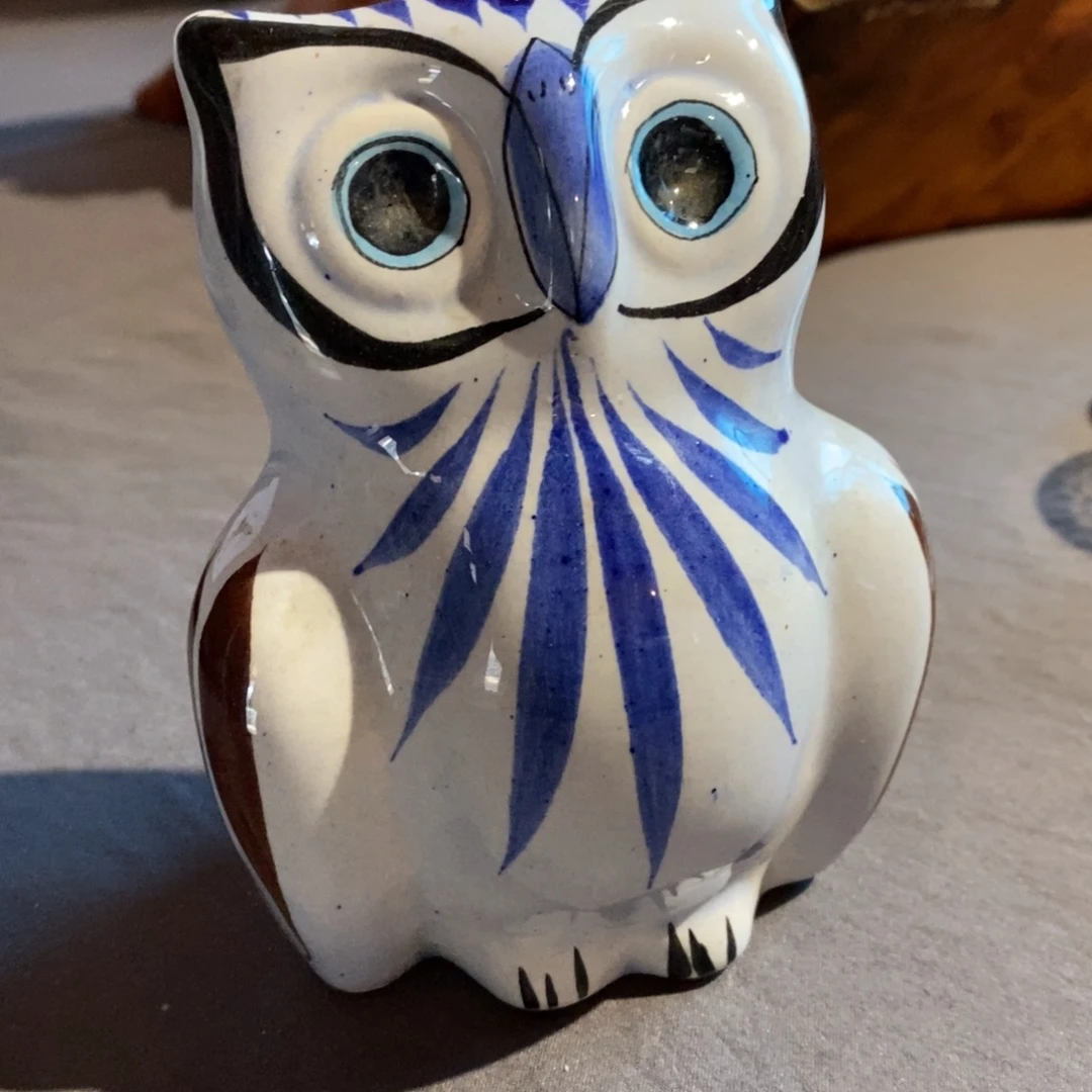 瓷片手绘青花猫头鹰
