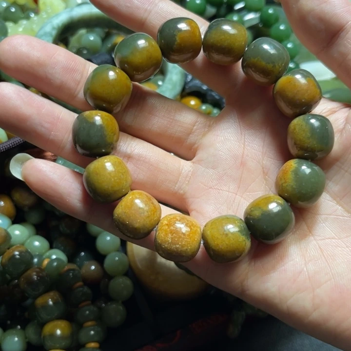 和田玉未镶嵌手链