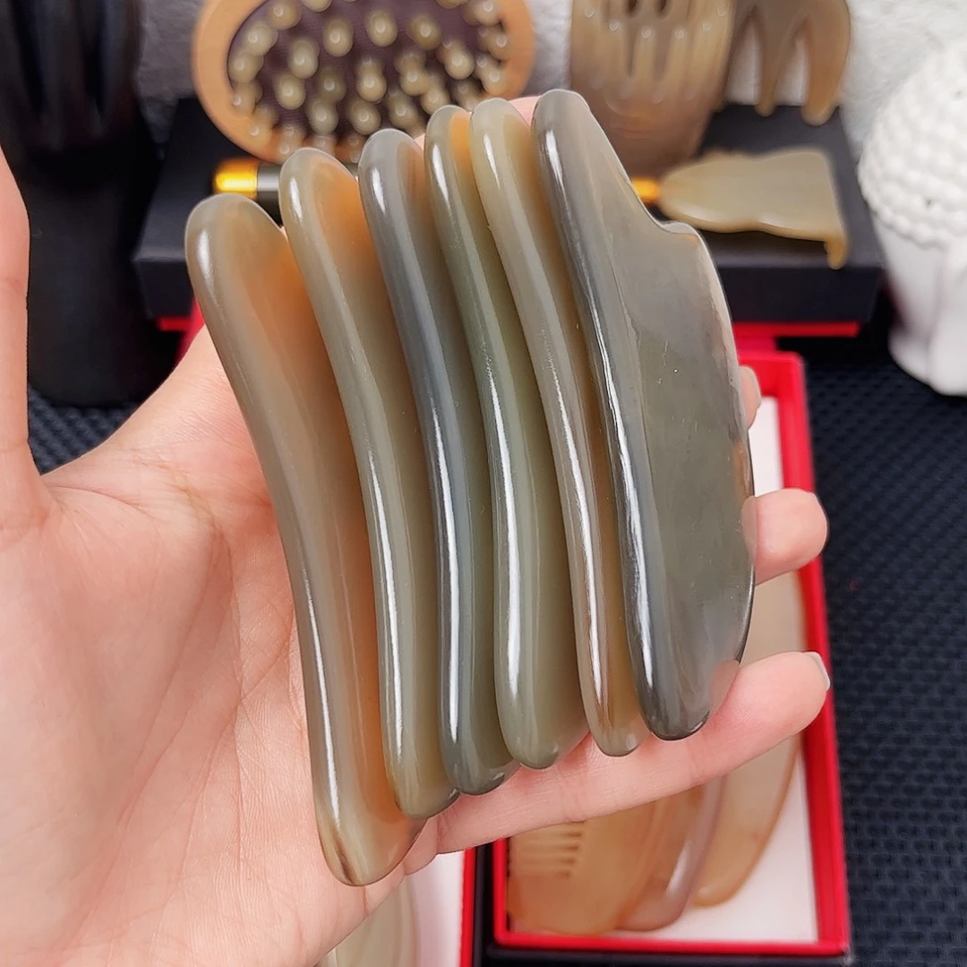 手工制作牛角梳子