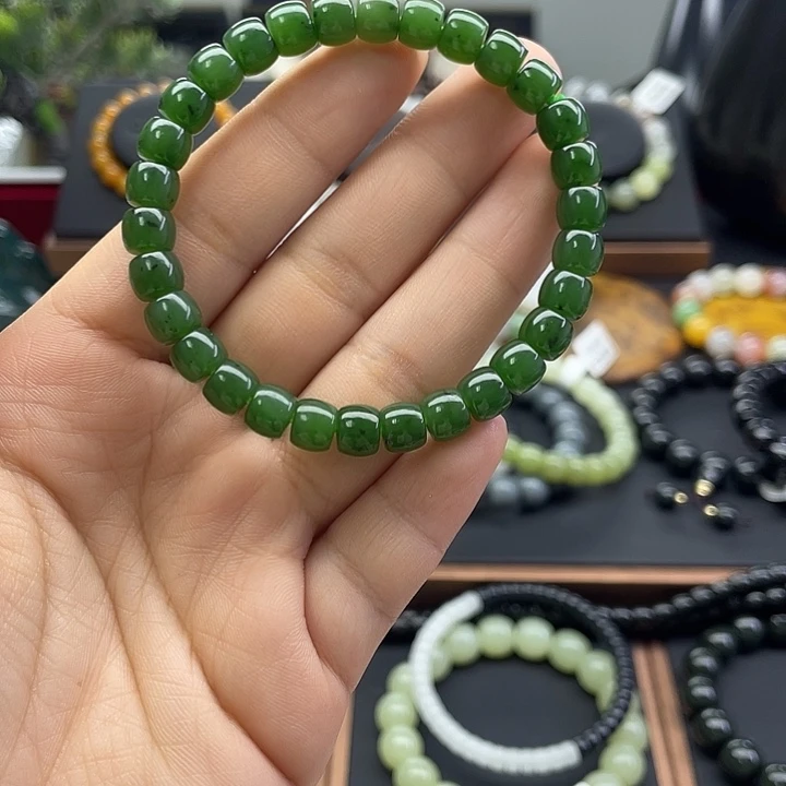 和田玉未镶嵌手串