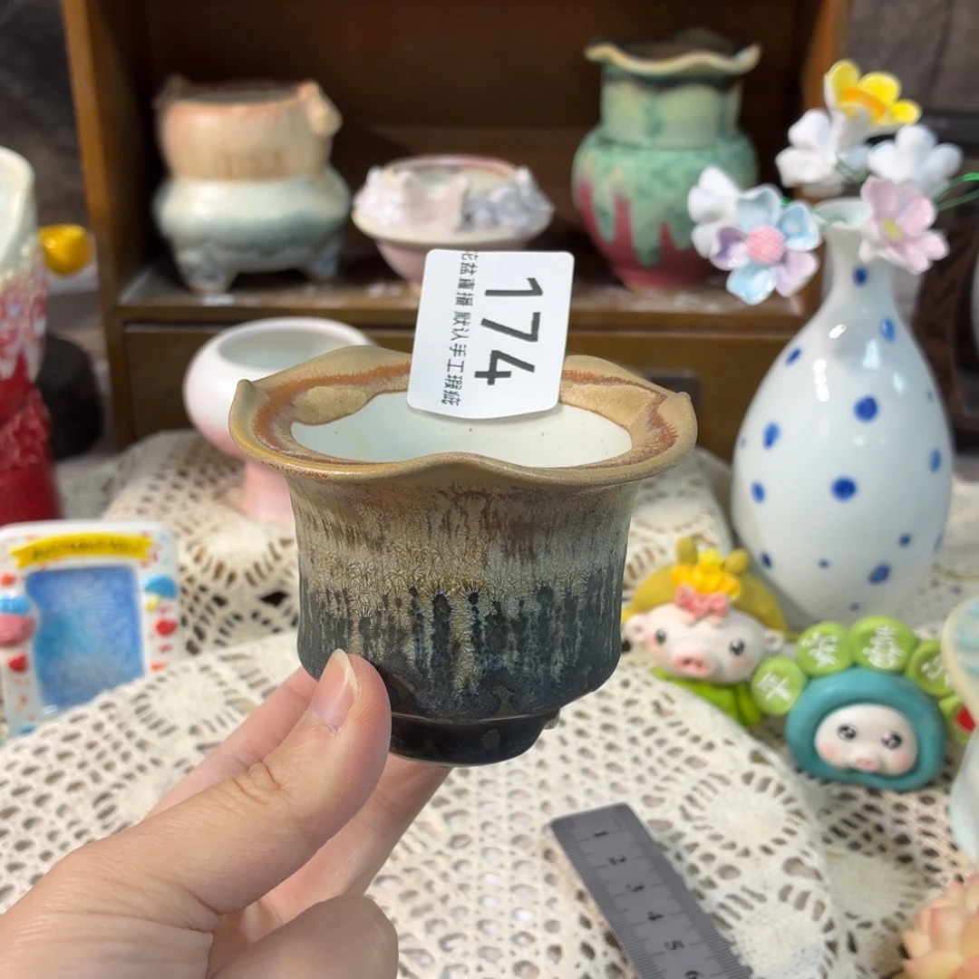 景德镇陶瓷花盆艺术