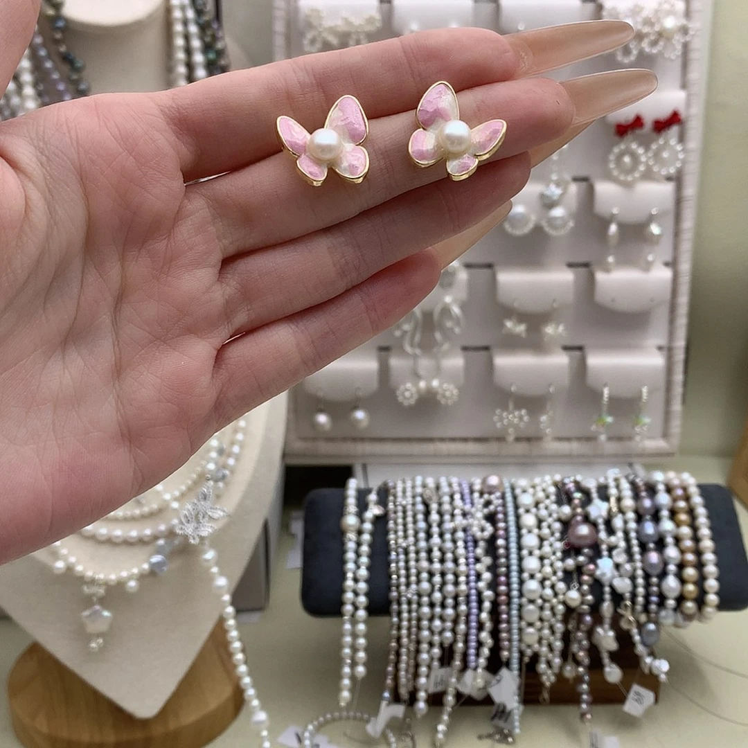 淡水珍珠银S925镶嵌耳饰