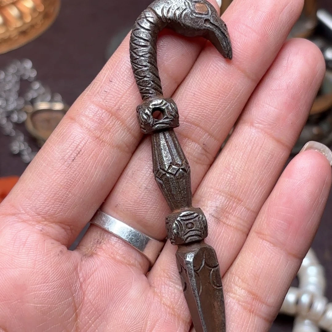 铜星月菩提吊坠项链