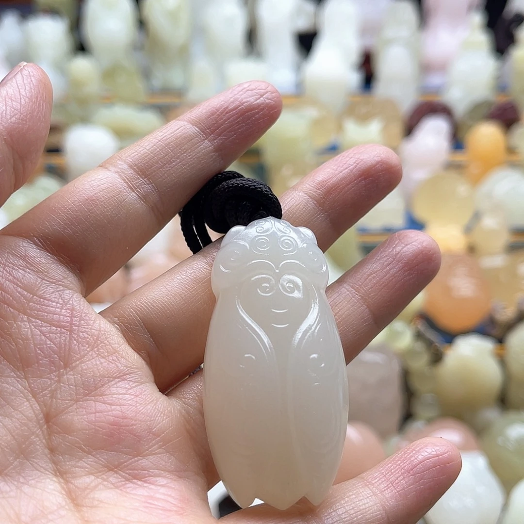 宁***璐新疆昆仑山脉山料
