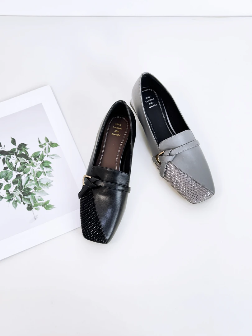 2025年春秋新款时尚烫钻休闲风方头粗跟低跟乐福鞋女单鞋MGM002