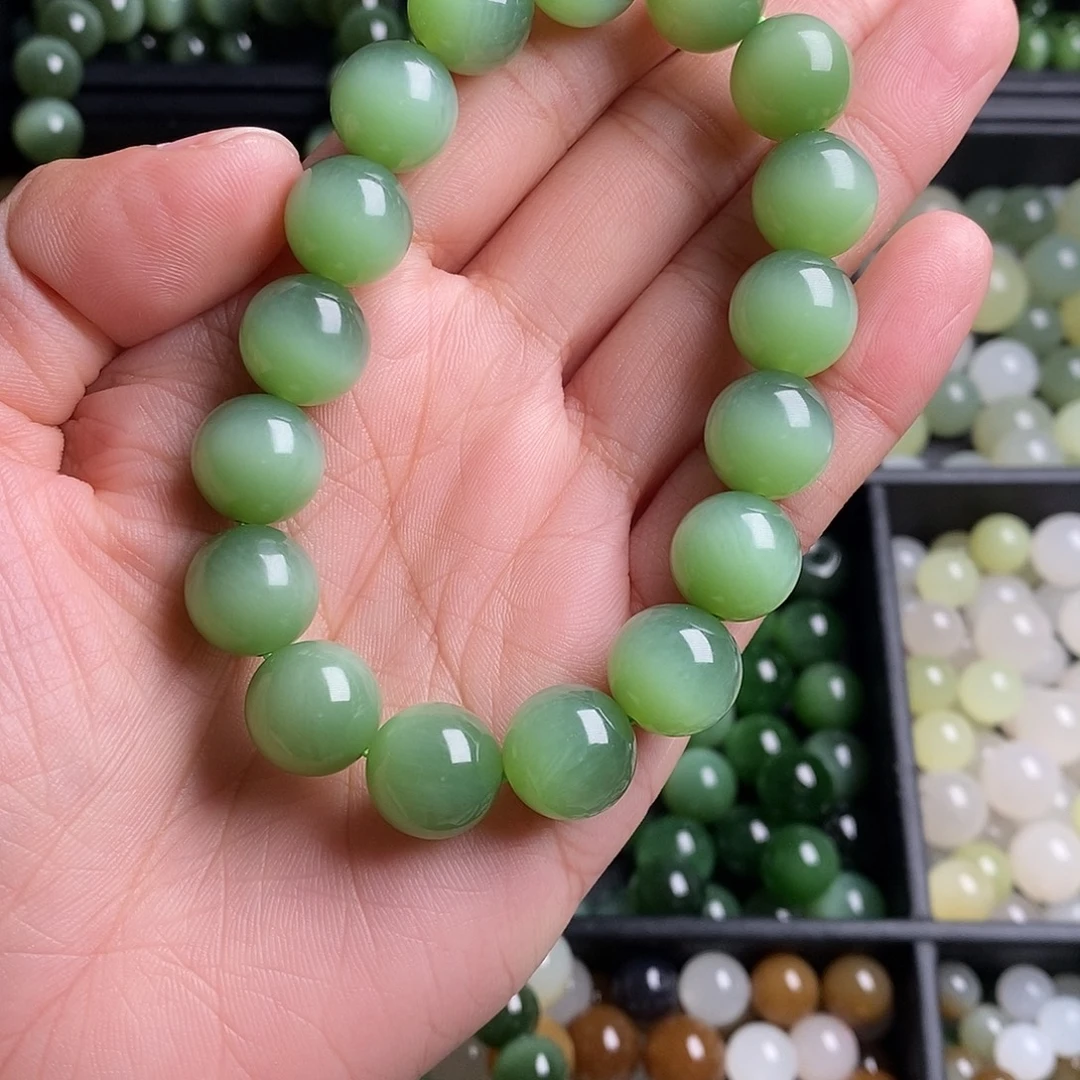 和田玉（碧玉）未镶嵌珠宝半成品