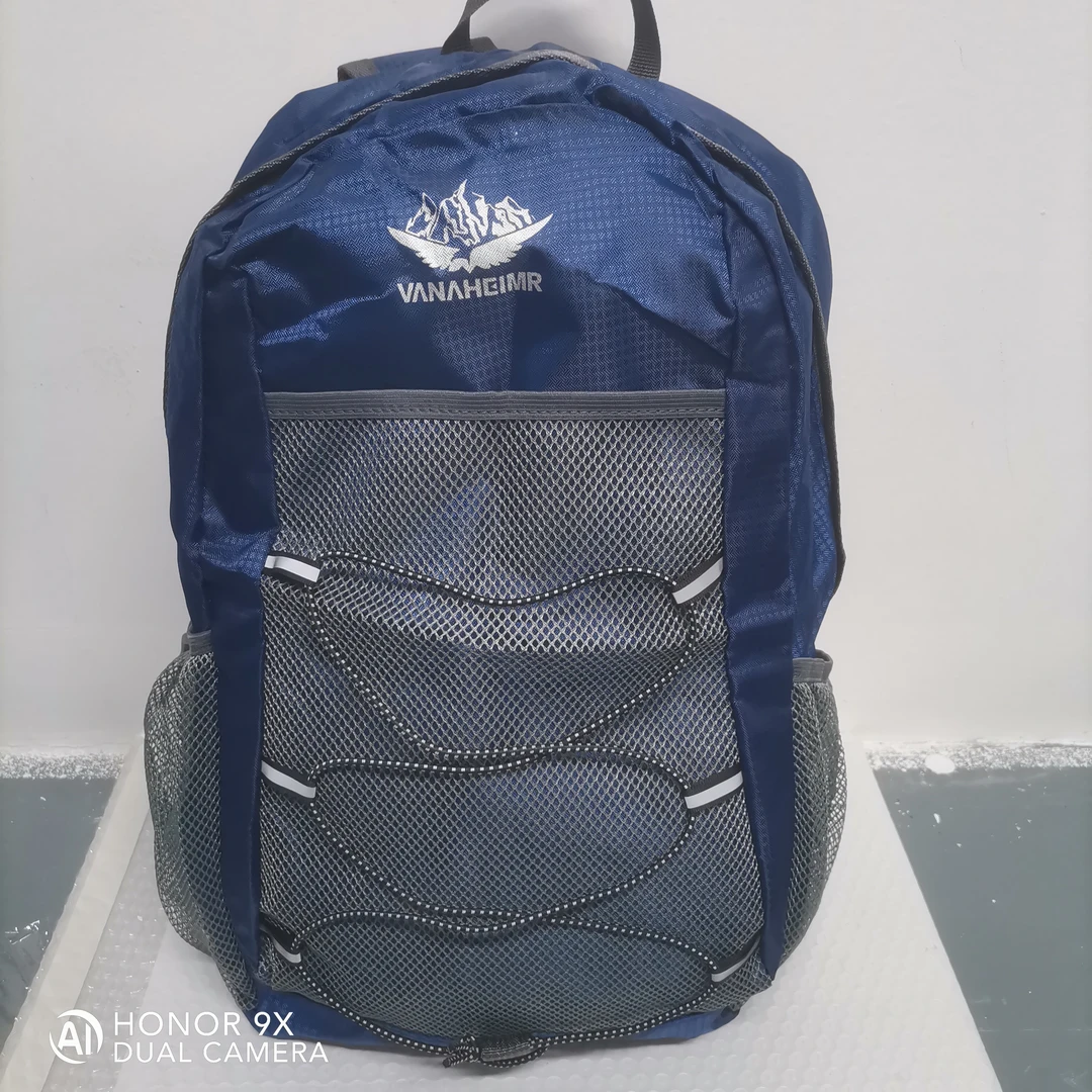 经典时尚折叠双肩包08-1