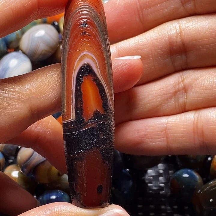 品***道玛瑙/玉髓颈饰未镶嵌