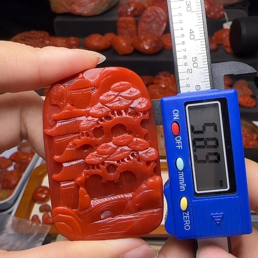 南红玛瑙未镶嵌颈饰