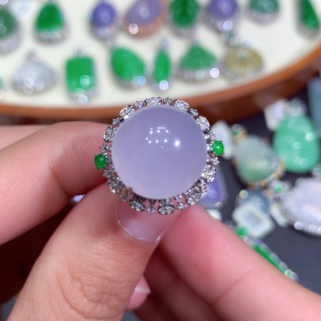 翡翠吊坠(不含链)18K金镶嵌