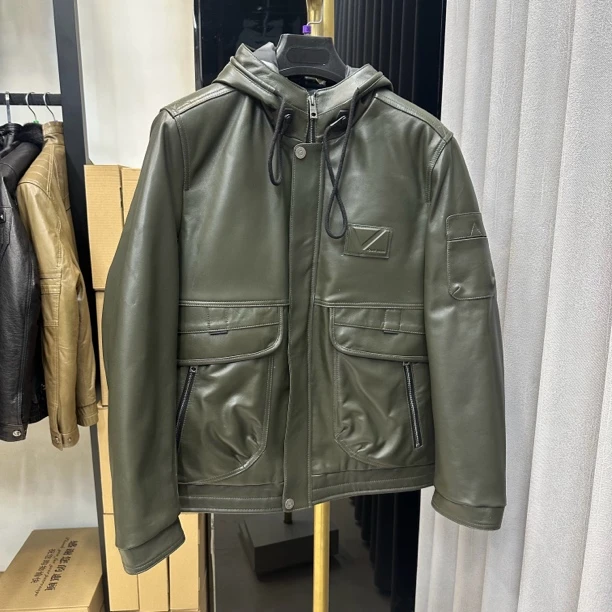 2024新款绵羊皮连帽羽绒服男款真皮皮衣