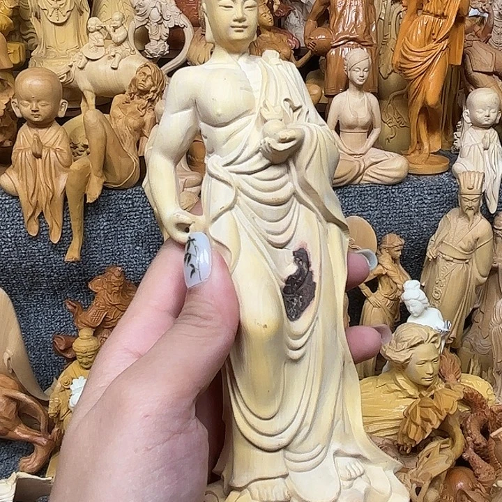 黄杨木黄杨木瑕疵地藏