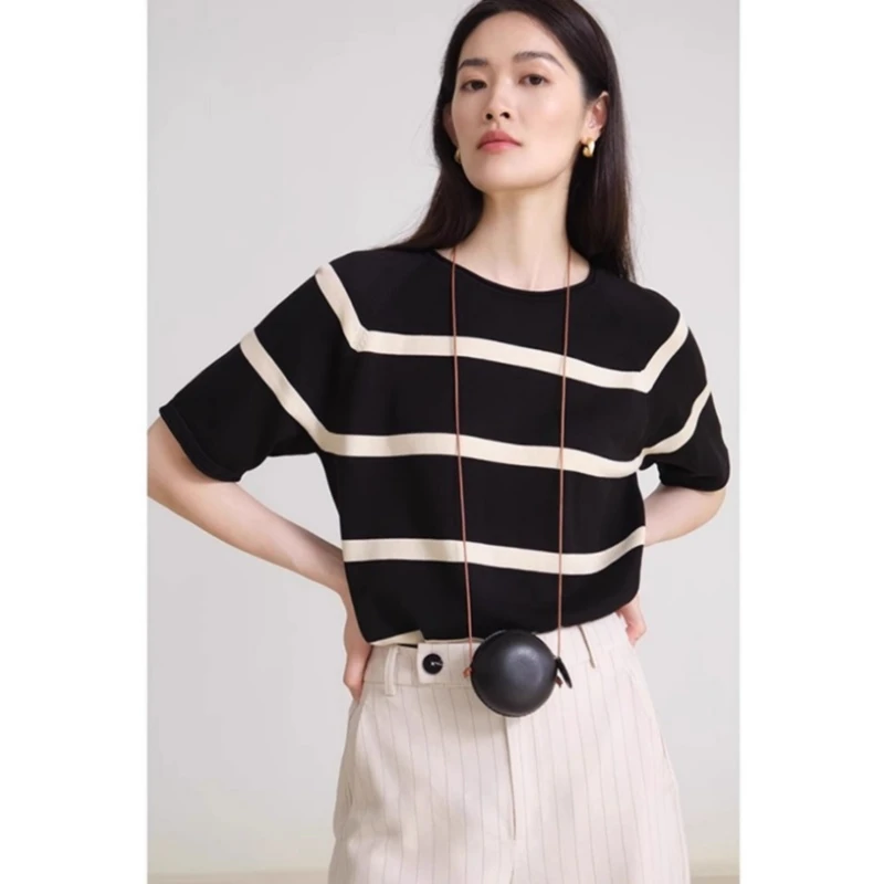 夏日ootd穿搭条纹短袖t恤女宽松设计感冰丝针织衫薄款小个子上衣
