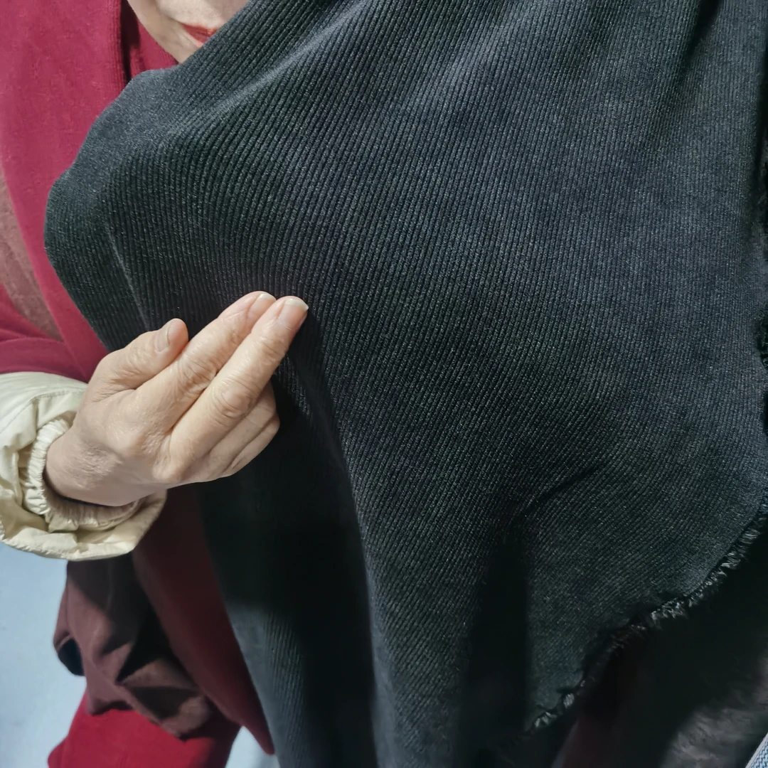 雪尼尔条绒布料黑色2.2米