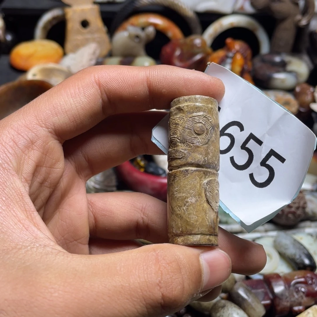 和田玉（糖玉）挂件未镶嵌