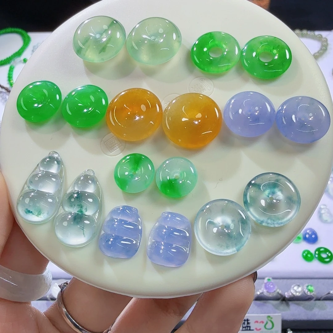 翡翠未镶嵌颈饰耳饰组合扣子裸石