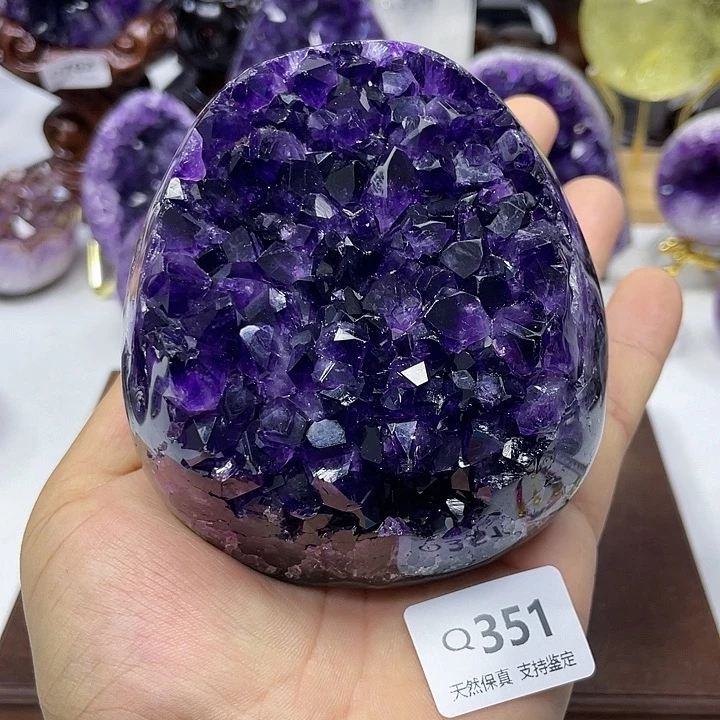 大型摆件（非配饰）未镶嵌水晶