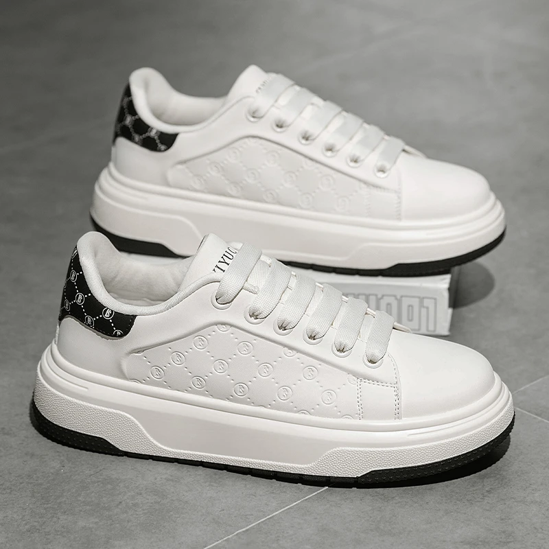 麦昆经典小白鞋春秋新款轻便软底潮流百搭青少年低帮厚底运动板鞋