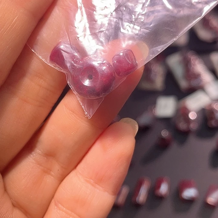 天然辰砂好*朱砂平安扣