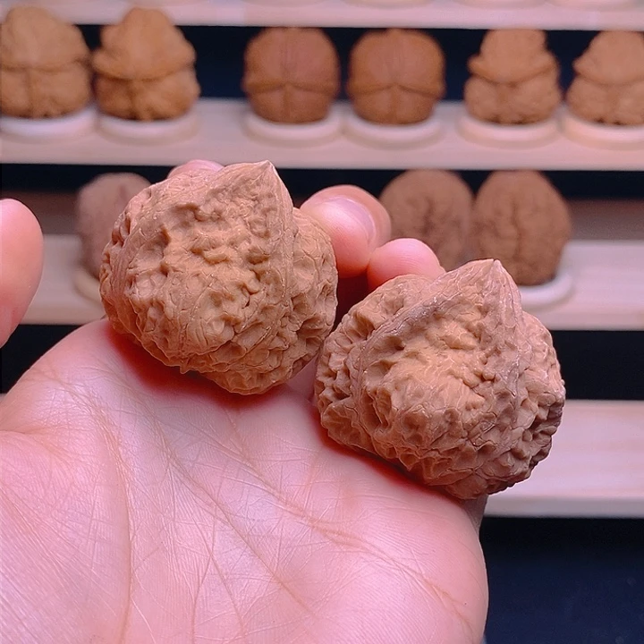 桃核把件梅花佛肚38mm