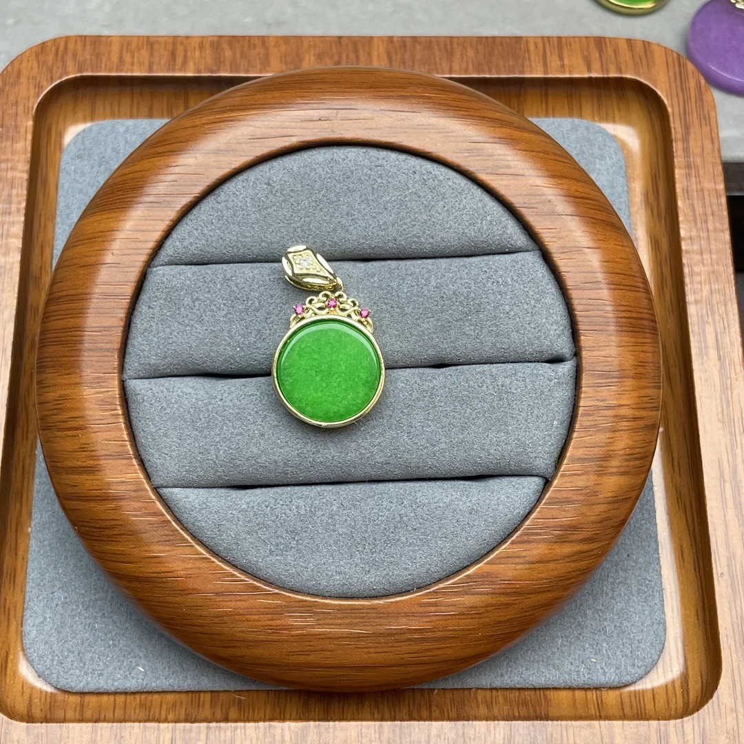 吊坠 036翠绿色小圆牌吊坠14k