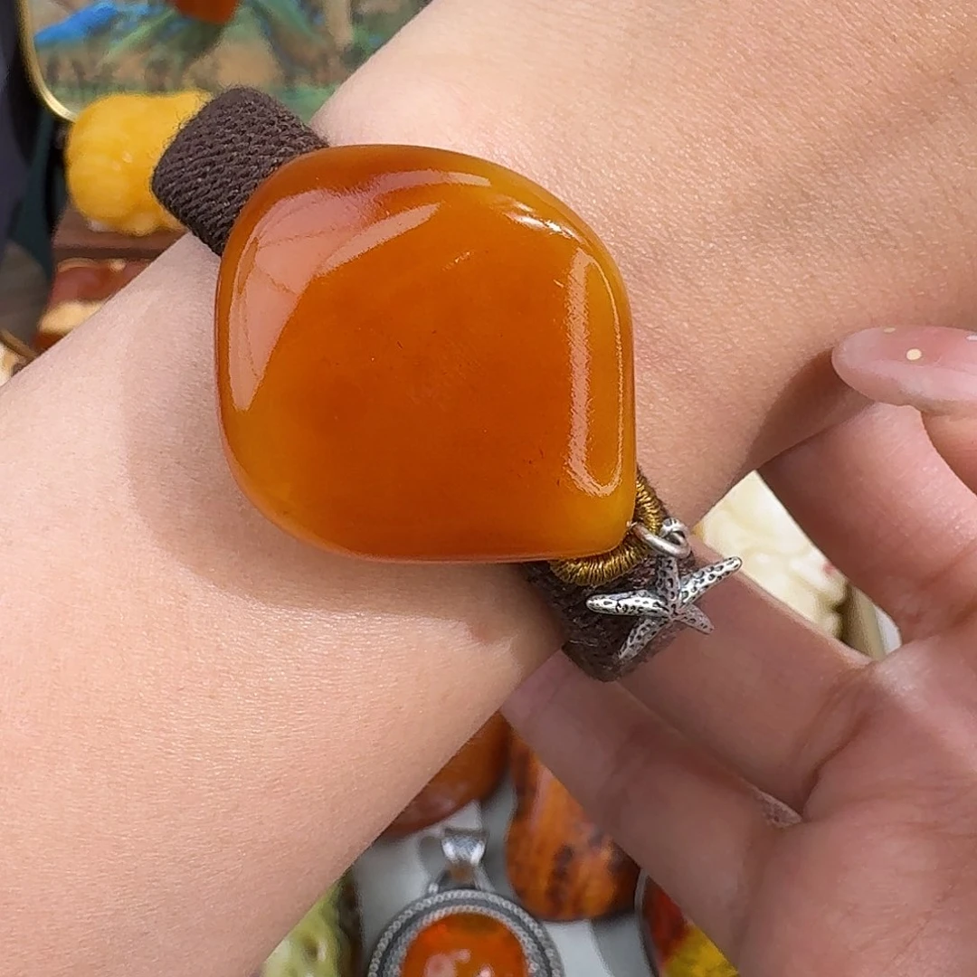 未镶嵌琥珀裸石我