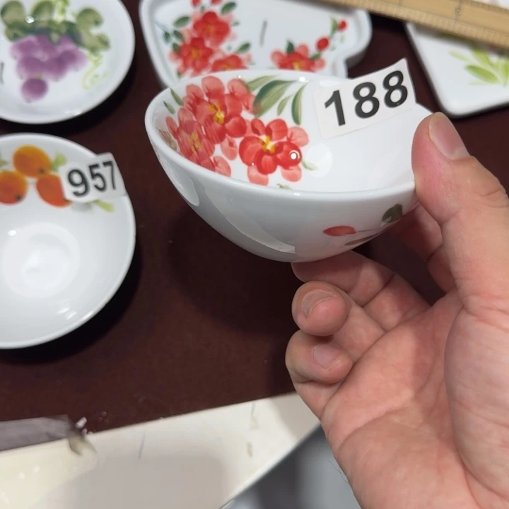 景德镇陶瓷手工制作