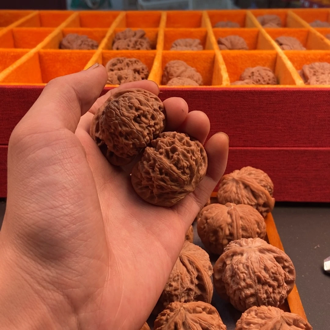 骑***奔吊坠文玩核桃宫灯