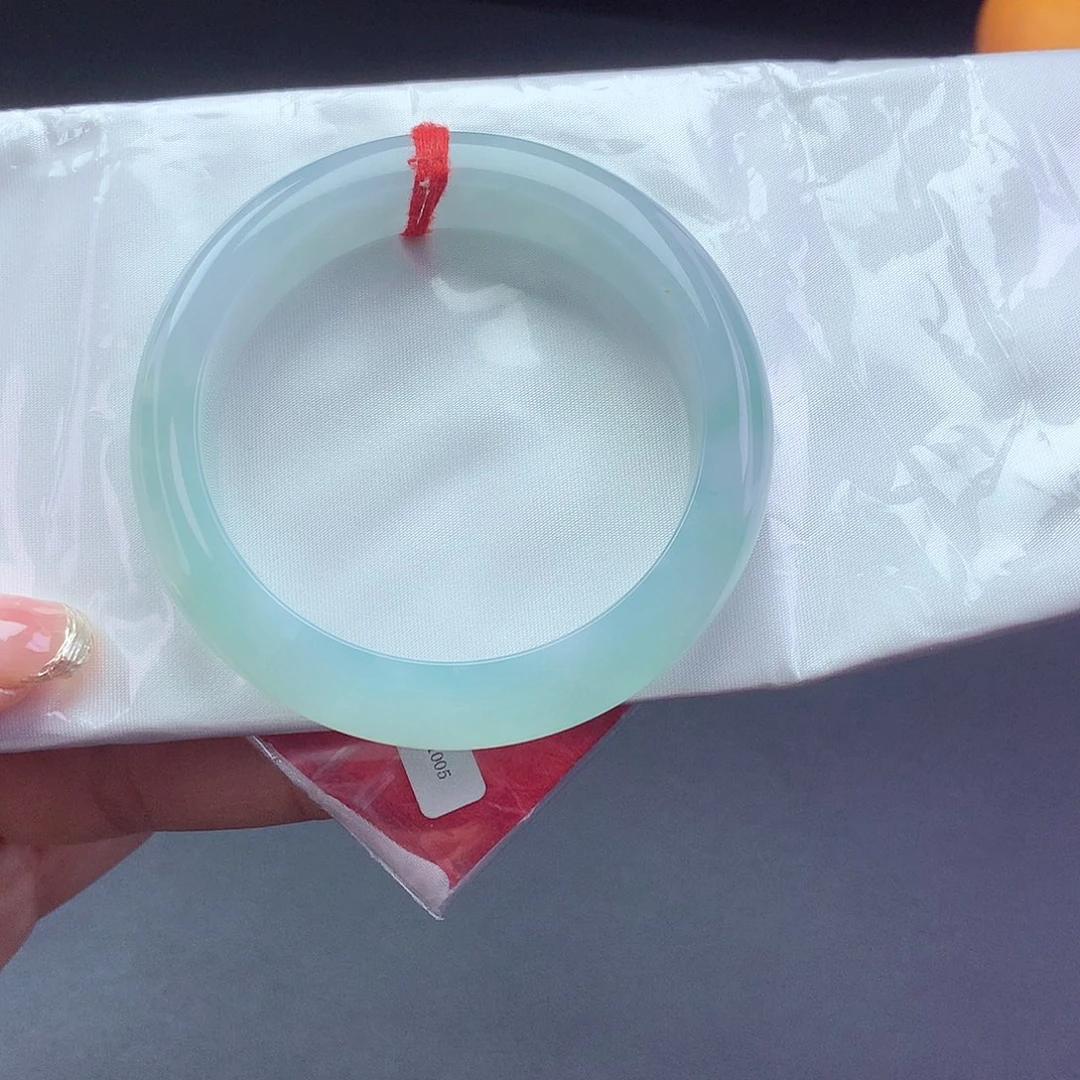 【闪购商品】翡翠手镯未镶嵌a 133751