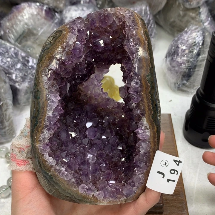 水晶大型摆件（非配饰）未镶嵌