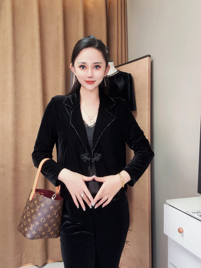 6710秋季新款设计师原创定制款手工钉珠重工高品质新中式短款西装
