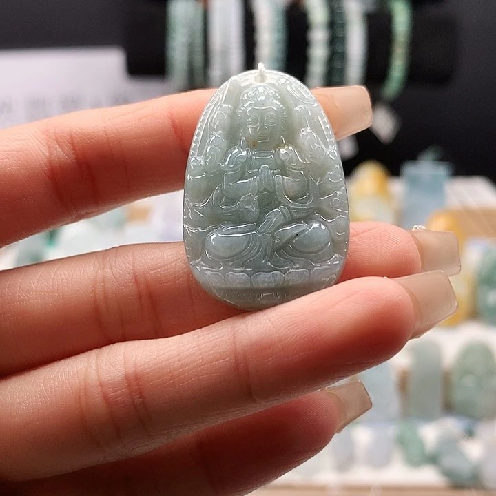 吊坠(不含链)未镶嵌翡翠