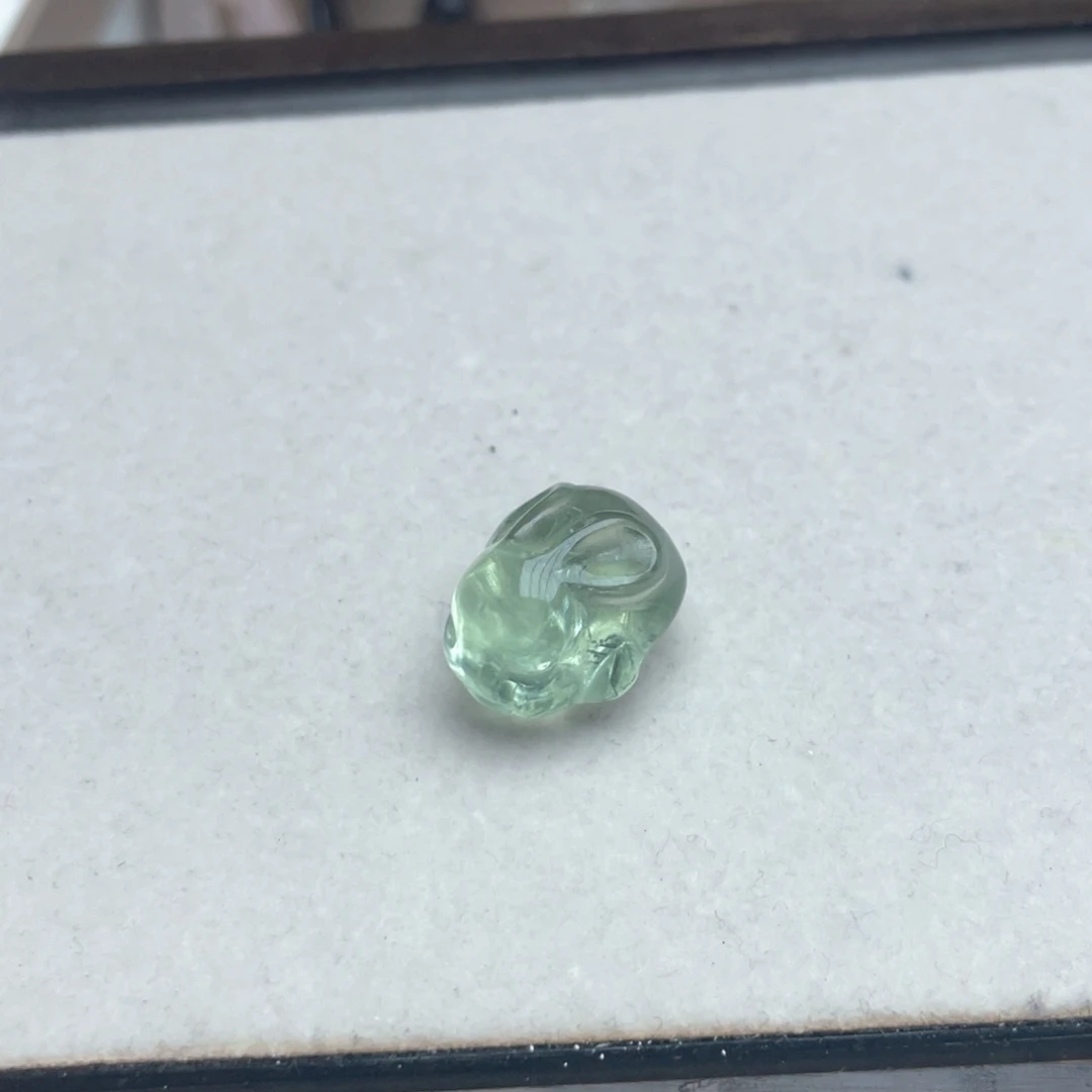 未镶嵌吊坠(不含链)水晶