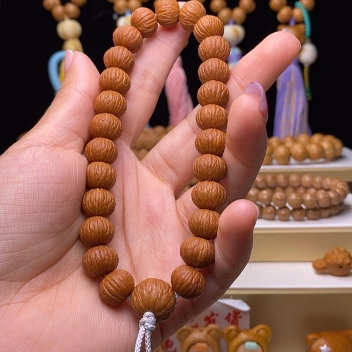 吊坠猴头核桃黑**长凤羽911