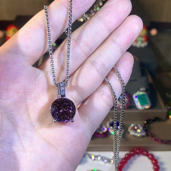 无非金属042吊坠。