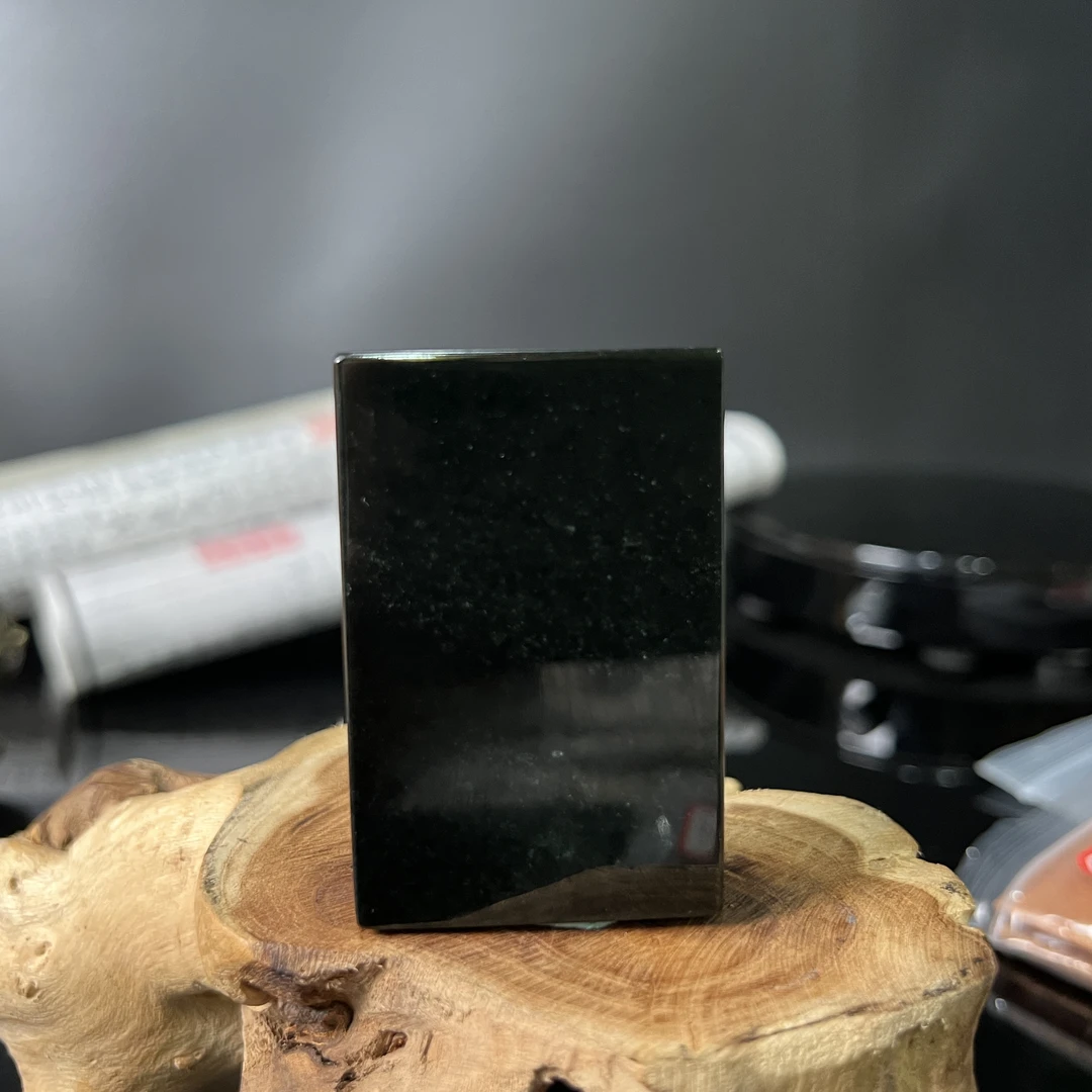 1012GC150和田玉挂件