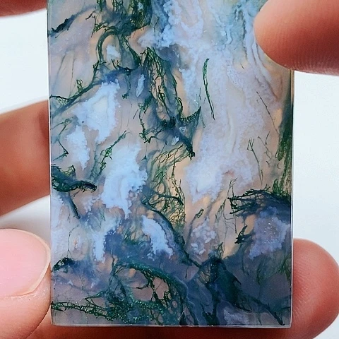 玛瑙/玉髓颈饰未镶嵌中*人