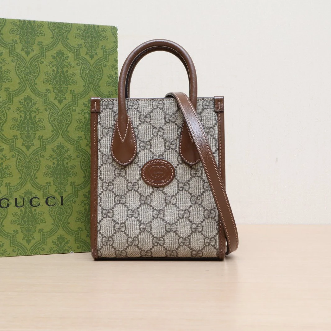 95新 GUCCI/古驰 【娇】活动迷你托特斜挎包 乌木色 皮革C 175250