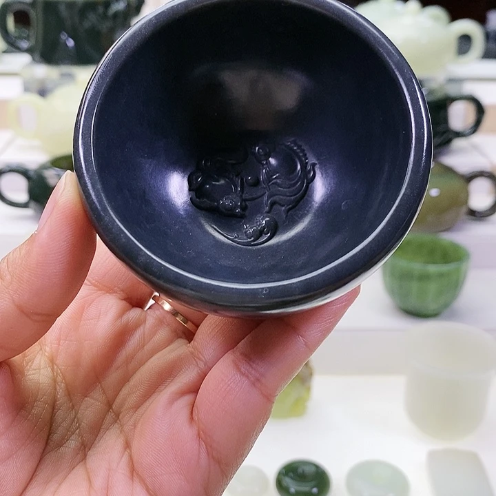 未镶嵌和田玉挂件建盏