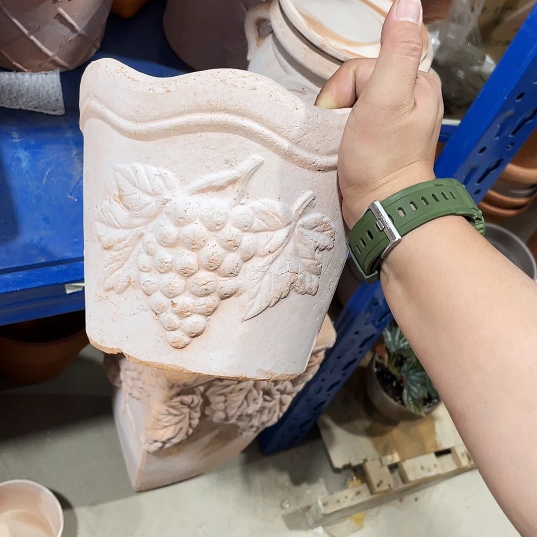 口20×17    内口17   粗陶手工花盆一个