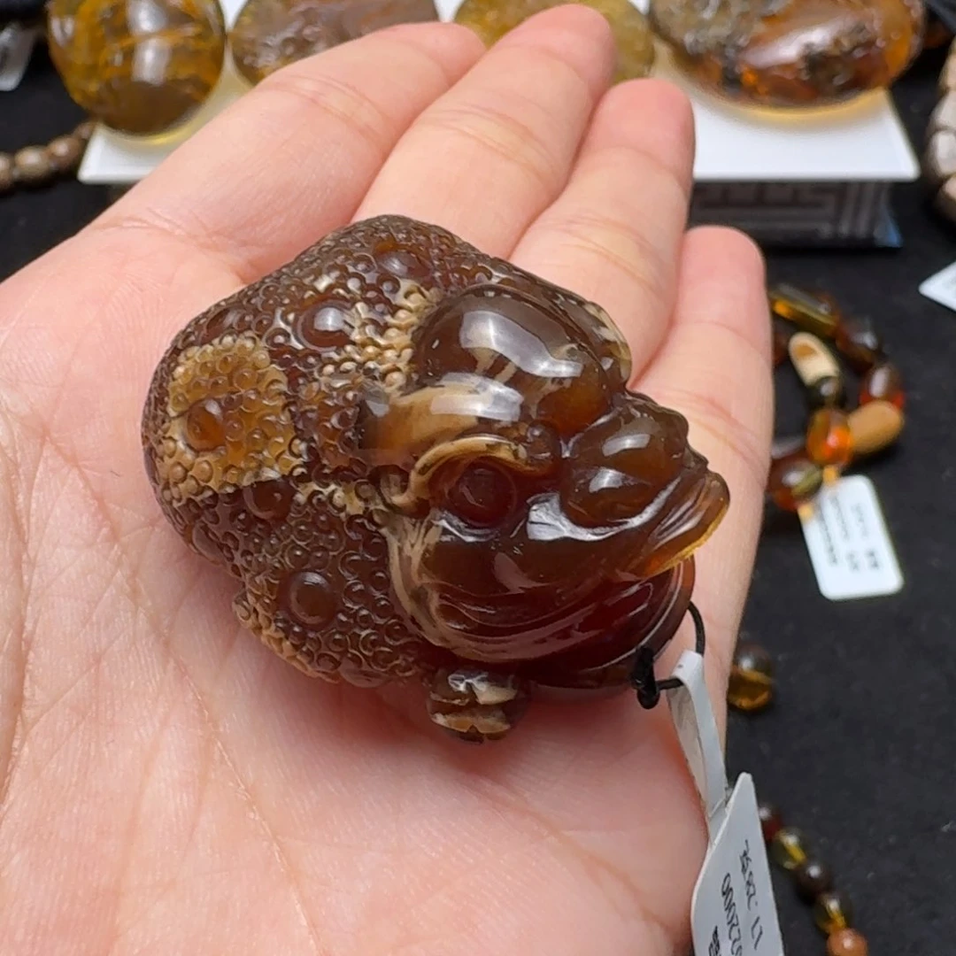 未镶嵌琥珀珠宝奇石橘蜜溶洞三足