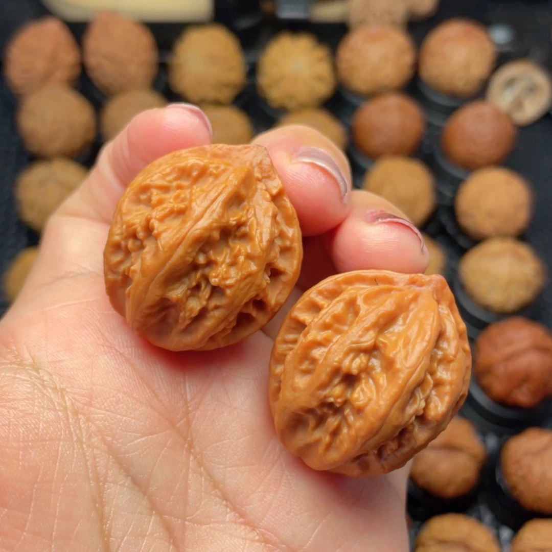 【闪购商品】把件文玩核桃地王龙脊