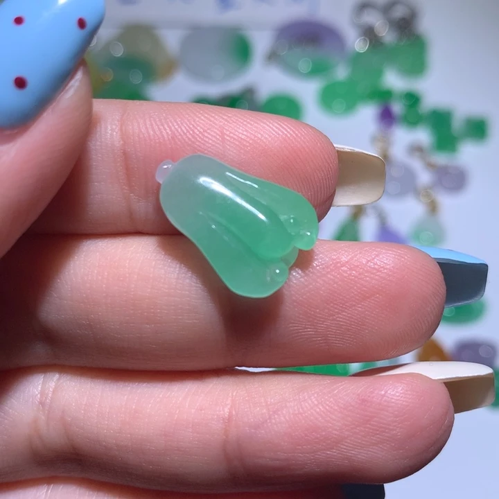 翡翠未镶嵌颈饰无镶嵌46